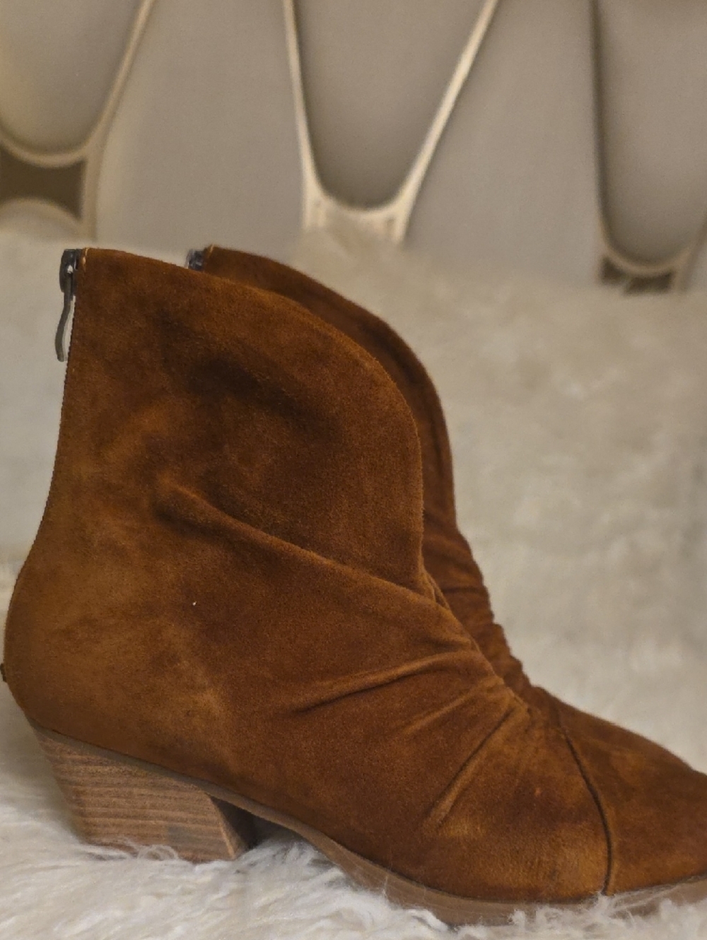 Antelope Brown Suede Ruffled Ankle Bootie Size 38 EU 2.5 Inches Heel NWOT - Picture 3 of 15
